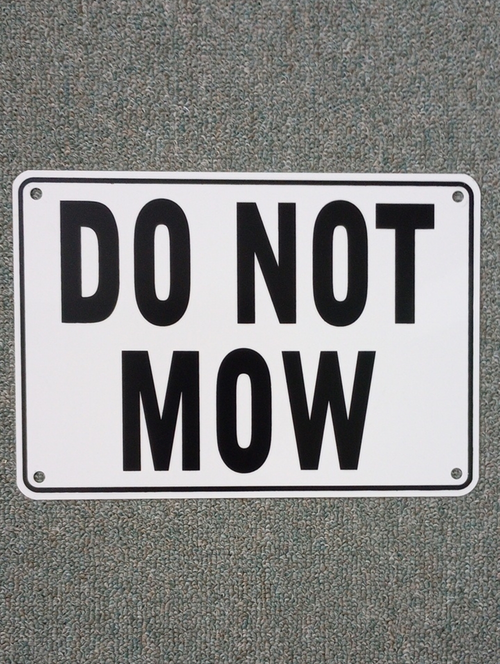 Metal "DO NOT MOW" Lawn Sign White & Black